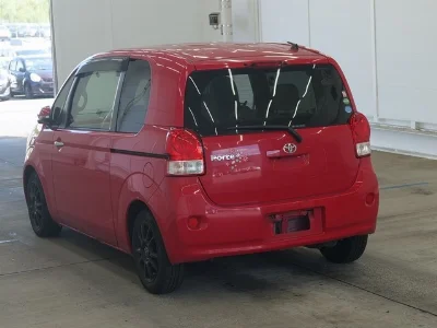 TOYOTA PORTE