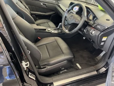 MERCEDES BENZ E CLASS