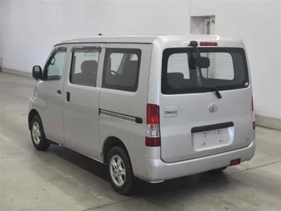 TOYOTA TOWN ACE VAN