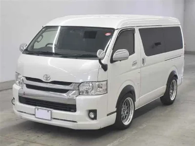 TOYOTA HIACE WAGON
