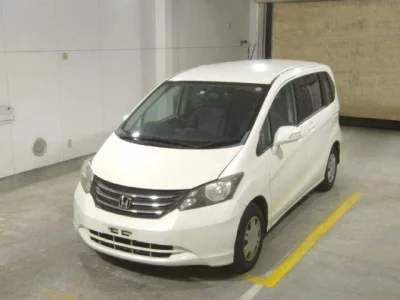 HONDA FREED