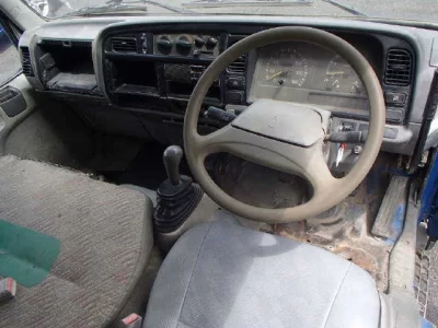 MITSUBISHI CANTER