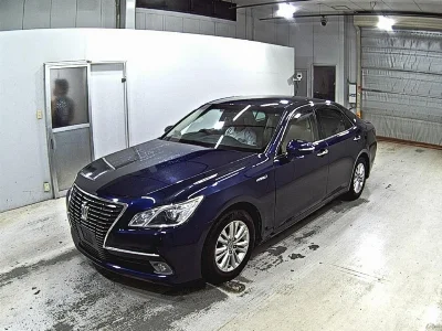 TOYOTA CROWN HYBRID