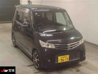 NISSAN ROOX