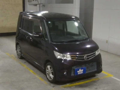 NISSAN ROOX