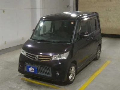 NISSAN ROOX