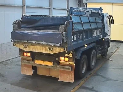 MITSUBISHI FUSO