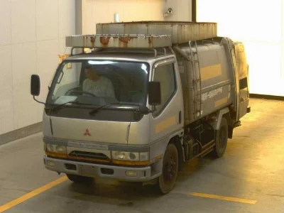 MITSUBISHI CANTER