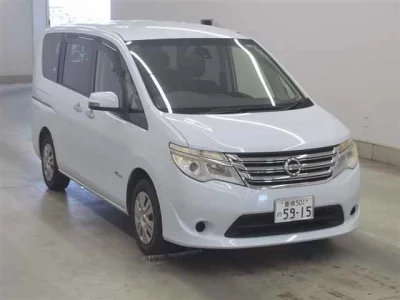 NISSAN SERENA