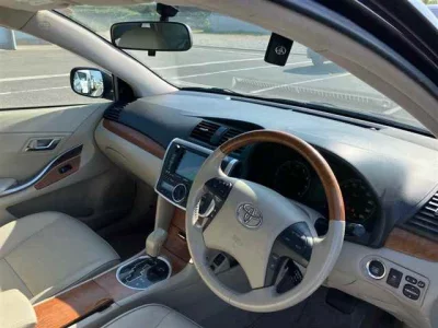 TOYOTA PREMIO