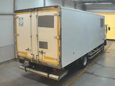 ISUZU FORWARD