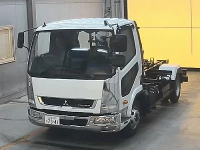 MITSUBISHI FUSO FIGHTER