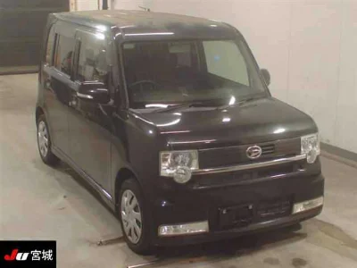 DAIHATSU MOVE CONTE