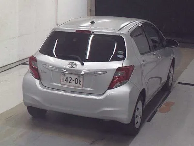 TOYOTA VITZ