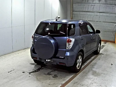 TOYOTA RUSH