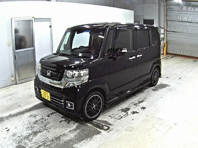 HONDA N BOX CUSTOM