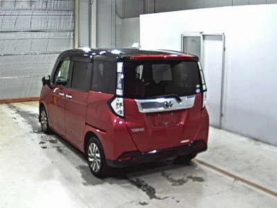 TOYOTA TANK