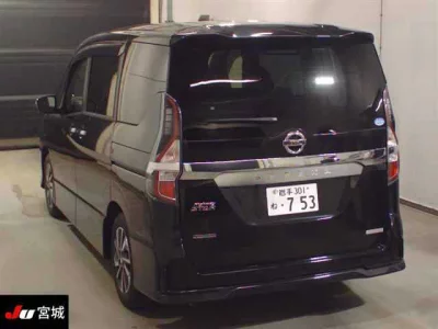 NISSAN SERENA