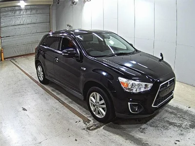 MITSUBISHI RVR