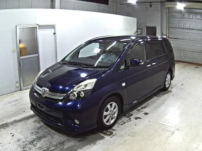 TOYOTA ISIS