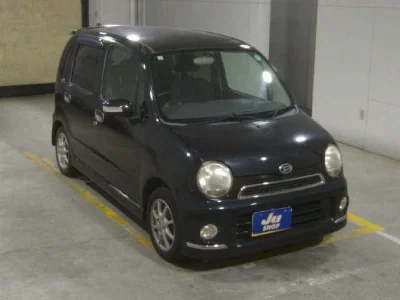 DAIHATSU MOVE LATTE