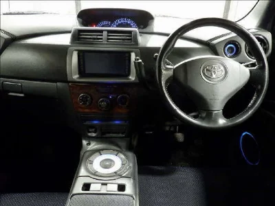 TOYOTA BB