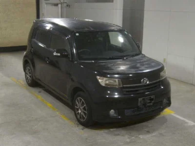 TOYOTA BB