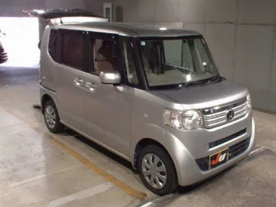 HONDA N BOX +