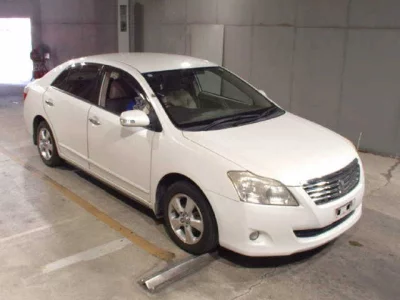 TOYOTA PREMIO