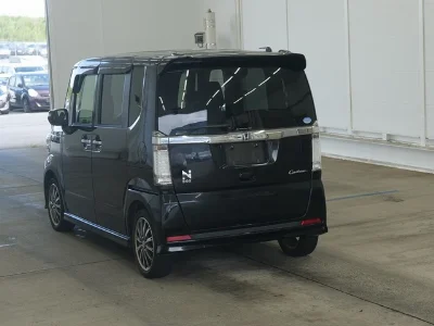 HONDA N BOX CUSTOM