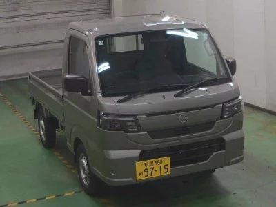 NISSAN CLIPPER TRUCK