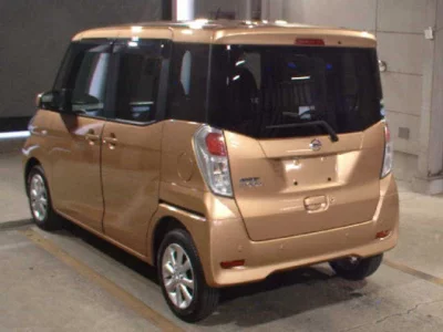 NISSAN DAYZ ROOX