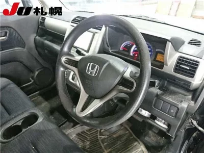 HONDA ZEST SPARK