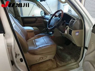 TOYOTA LAND CRUISER 100