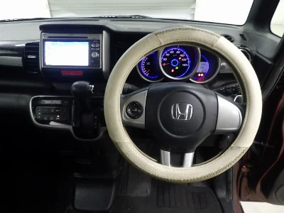 HONDA N BOX CUSTOM