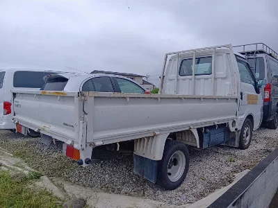 NISSAN VANETTE TRUCK