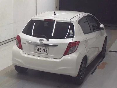 TOYOTA VITZ