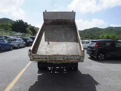 MITSUBISHI CANTER