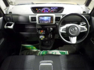 DAIHATSU WAKE