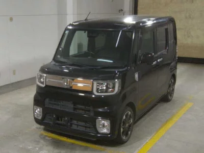 DAIHATSU WAKE