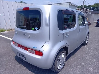 NISSAN CUBE