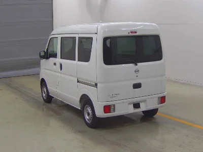 NISSAN CLIPPER