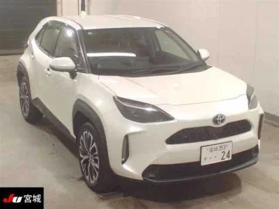 TOYOTA YARIS CROSS