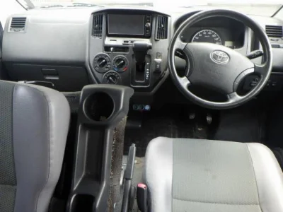 TOYOTA LITE ACE VAN
