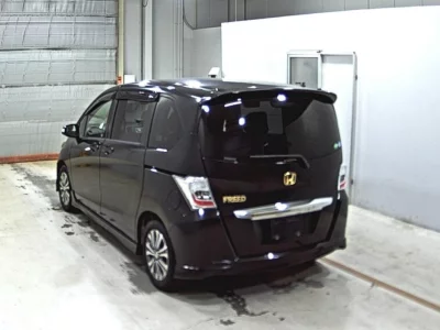 HONDA FREED