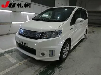 HONDA FREED SPIKE