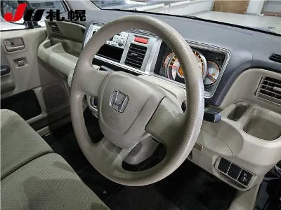HONDA LIFE