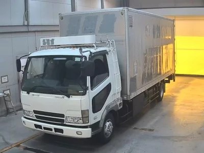 MITSUBISHI FUSO FIGHTER