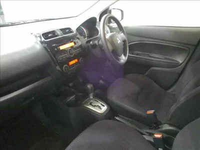 MITSUBISHI MIRAGE