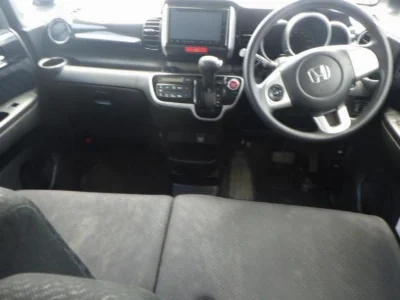 HONDA N BOX CUSTOM